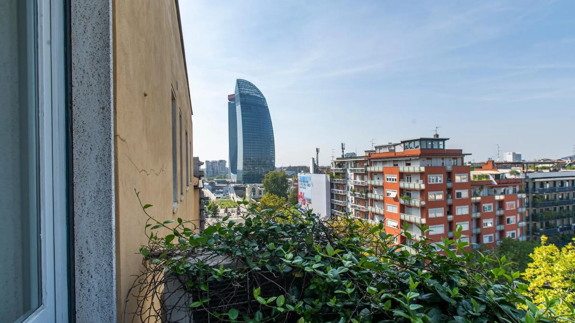 Skyattic - 801 - Citylife - 1 Min Domodossola M5 Milan Italy