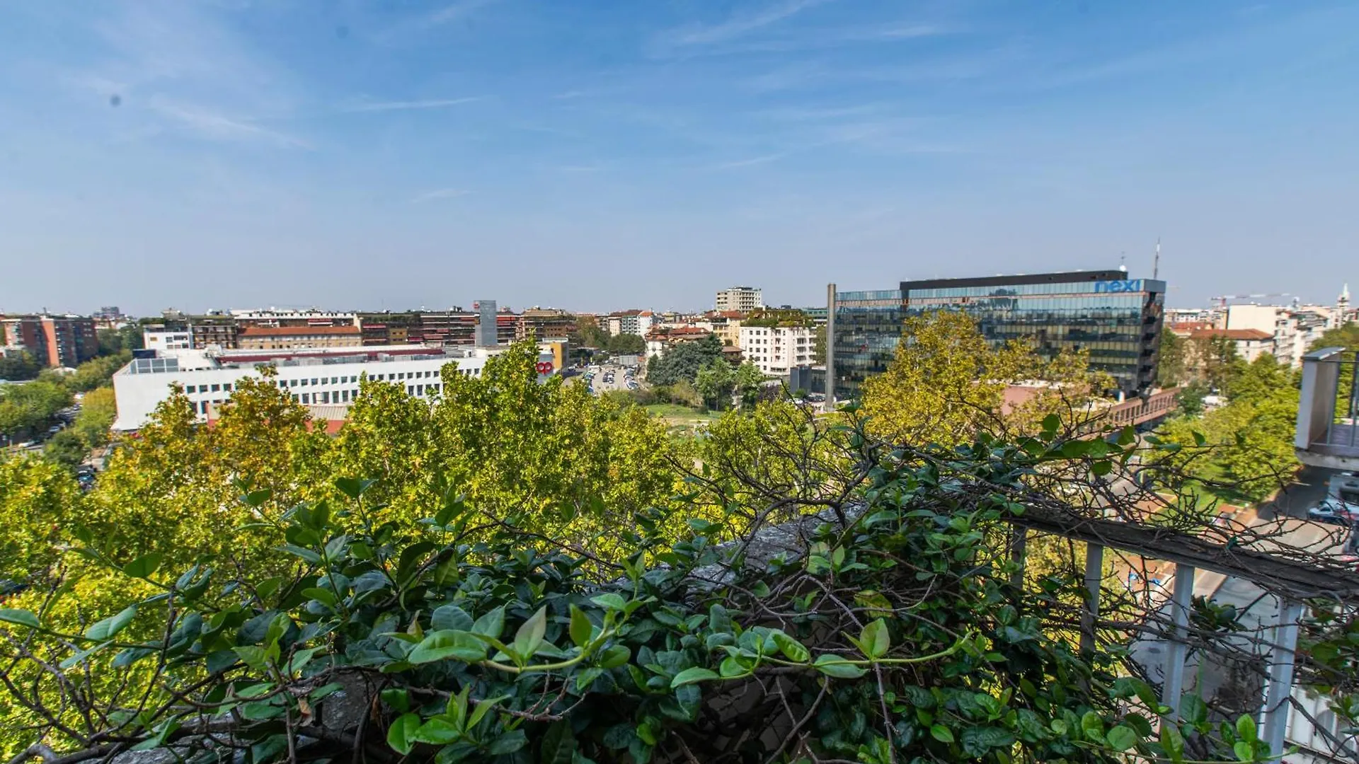 Skyattic - 801 - Citylife - 1 Min Domodossola M5 Milan
