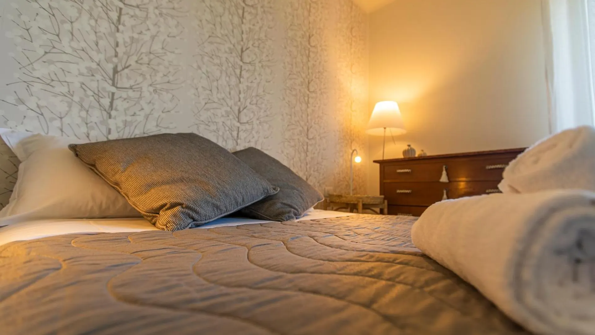 Skyattic - 801 - Citylife - 1 Min Domodossola M5 Milan 0*,  Italy